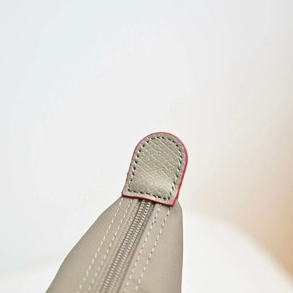 Brand new grey Longchamp medium canvas women's bag - Picture 8 of 9